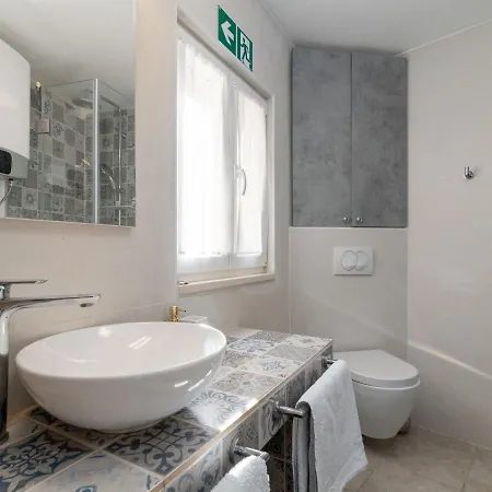 Lara's House By Interhome Spalato